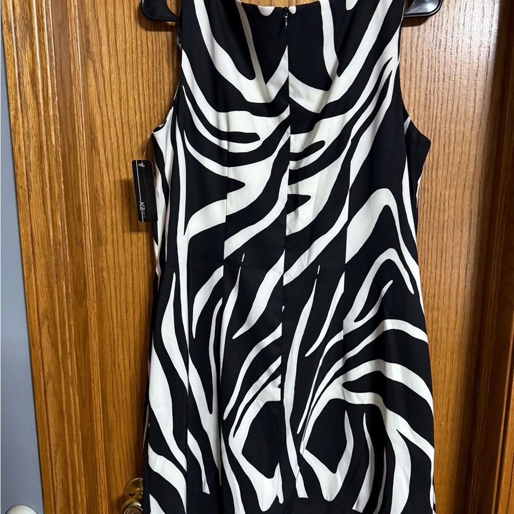 AGB Zebra Print Sleeveless Dress - Women's Size 16 - Black & White NEW WITH TAG